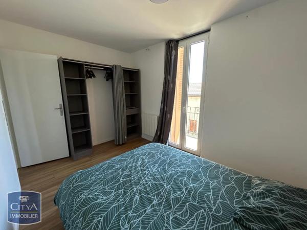 Appartement à louer 2 pièces 41.34m² Oyonnax (01100)