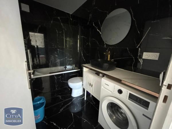 Appartement à louer 2 pièces 41.34m² Oyonnax (01100)