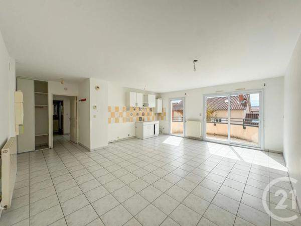 Appartement F3 à vendre  4 pièces - 61,74 m 2   MONTMERLE SUR SAONE  - 01