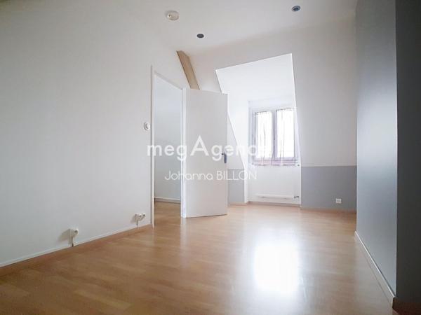 Maison à LUSSAULT-SUR-LOIRE, 37400 - 5 pièces 142m²