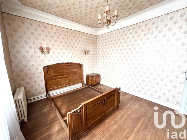 Maison à vendre 6 pièces 108 m² Saint-Gaultier