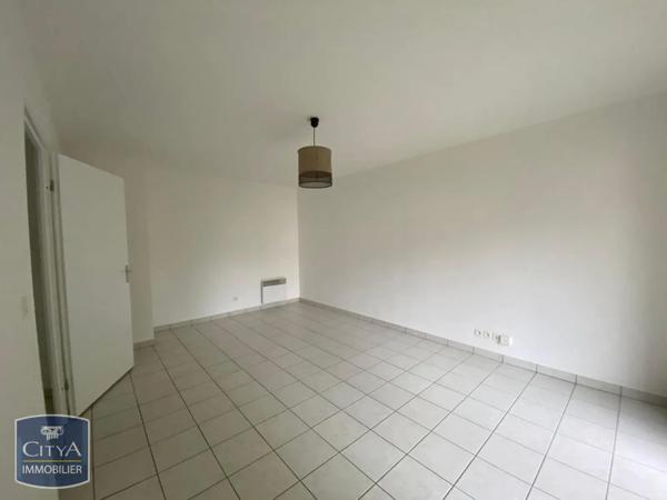 Appartement à louer 2 pièces 43.33m² Elbeuf (76500)