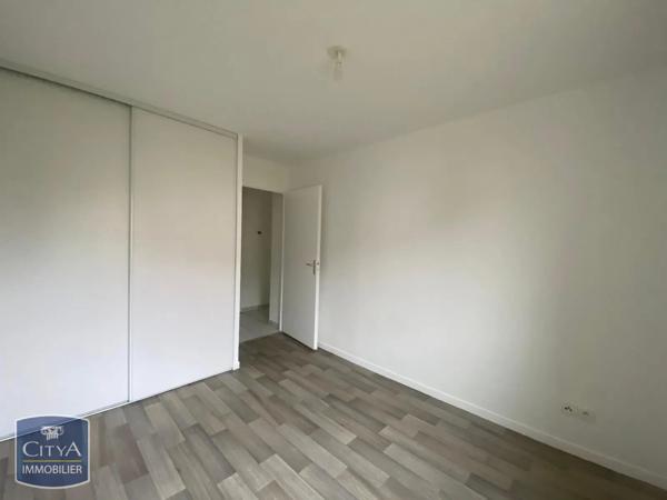 Appartement à louer 2 pièces 43.33m² Elbeuf (76500)