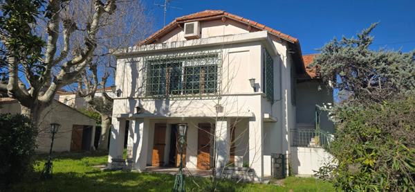 Maison à vendre 5 pièces MARSEILLE 11EME proche 12éme terrain 961m²