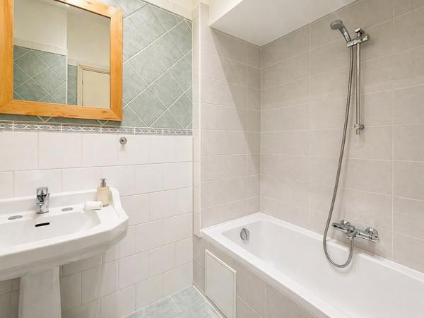 Appartement à NICE (06100)