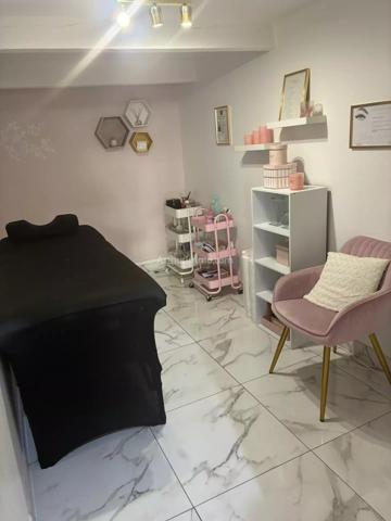 Location Local commercial 4 pièces à La Penne-sur-Huveaune