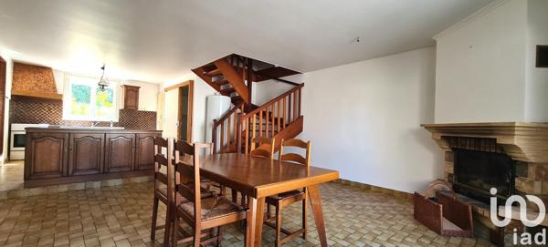 Maison de village 6 pièces de 135 m² à Larré (56230)