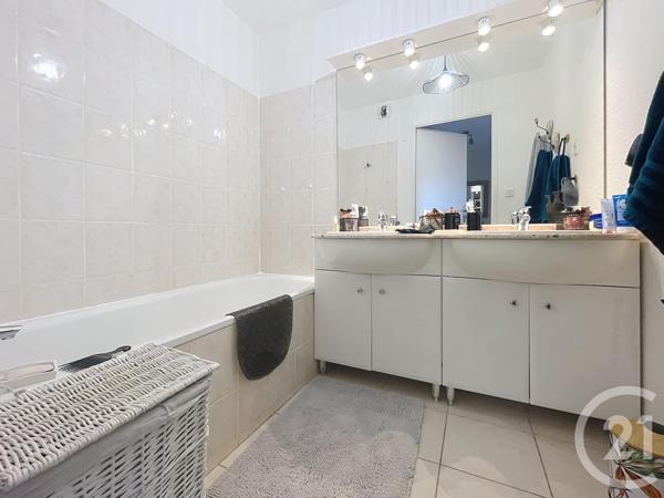 Appartement F3 à vendre  3 pièces - 62 m2 EPINAL - 88