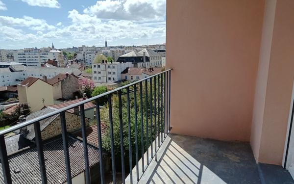 Appartement à vendre    4 pièces • 63,86 m2 Limoges