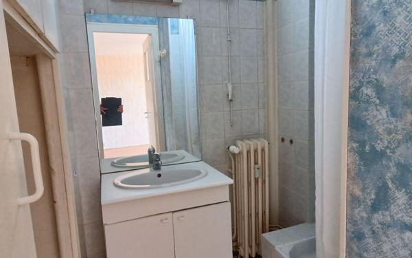 Appartement à vendre    4 pièces • 63,86 m2 Limoges