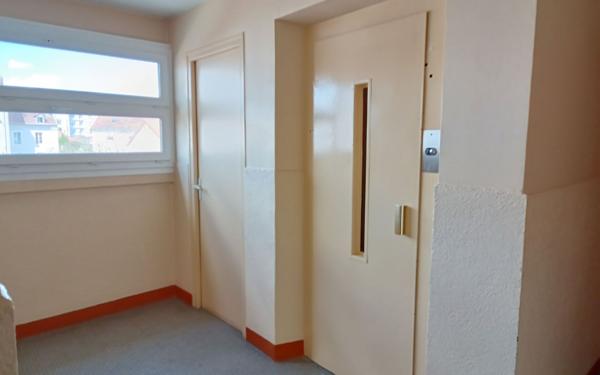 Appartement à vendre    4 pièces • 63,86 m2 Limoges