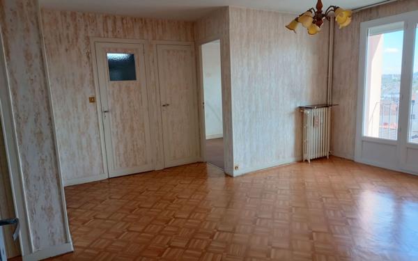 Appartement à vendre    4 pièces • 63,86 m2 Limoges