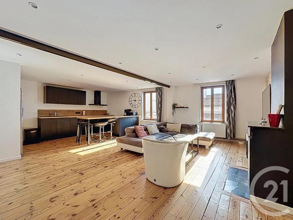 Maison à vendre  7 pièces - 200 m 2   MOZAC  - 63