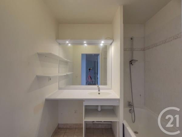 Appartement F3 à vendre  3 pièces - 59 m2 DRANCY - 93