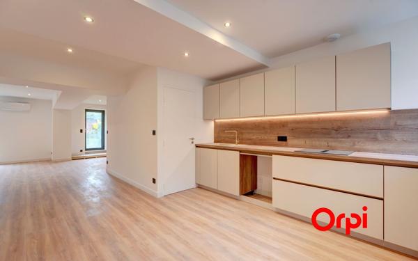 Appartement à vendre    5 pièces • 130,56 m2 Écully