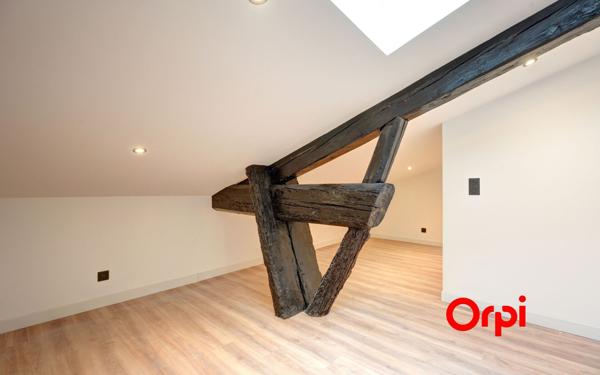 Appartement à vendre    5 pièces • 130,56 m2 Écully