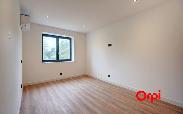 Appartement à vendre    5 pièces • 130,56 m2 Écully