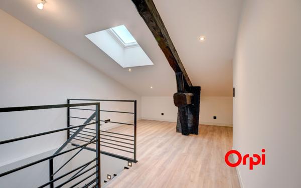 Appartement à vendre    5 pièces • 130,56 m2 Écully