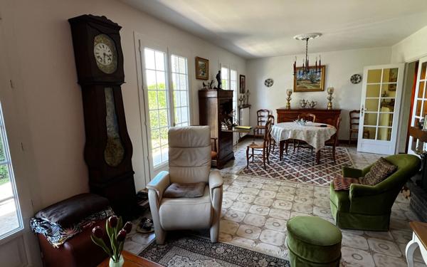 Maison à vendre    5 pièces •  Thiron-Gardais