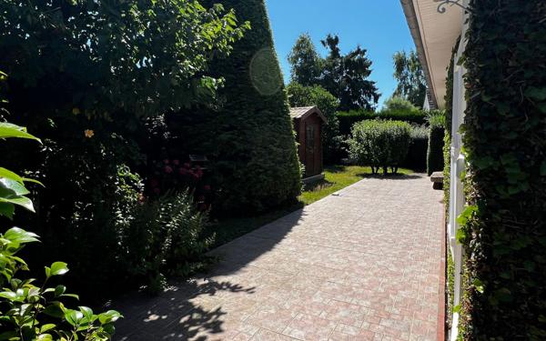 Maison à vendre    5 pièces •  Thiron-Gardais