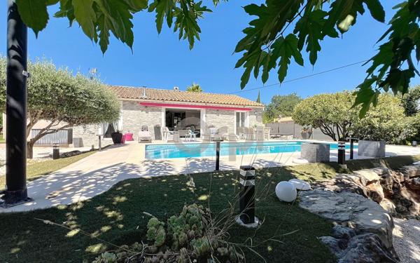 Maison à vendre    4 pièces •  Taradeau