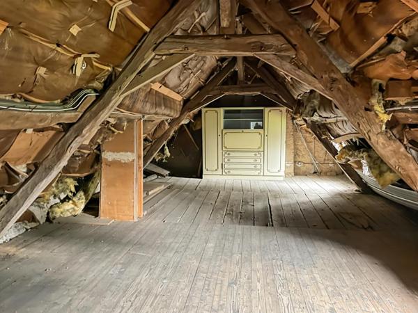 Élégante propriété 252m2 avec parc arboré, piscine à Montgivray