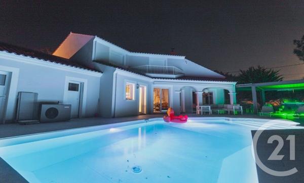 Maison à vendre  9 pièces - 251 m2 BRETIGNOLLES SUR MER - 85