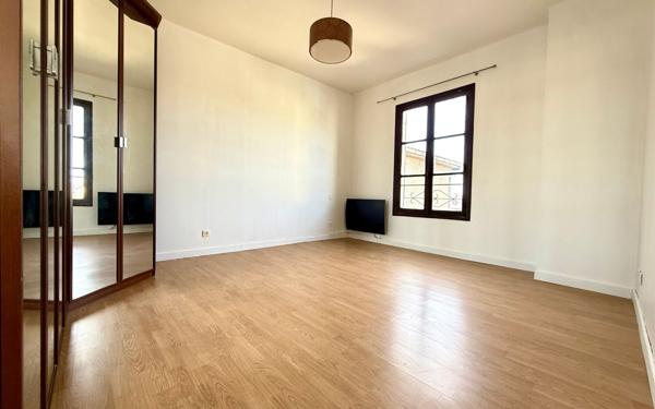 Maison à vendre    4 pièces • 118,51 m2 Champigny-sur-Marne