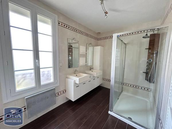 Maison à louer 5 pièces 113.76m²