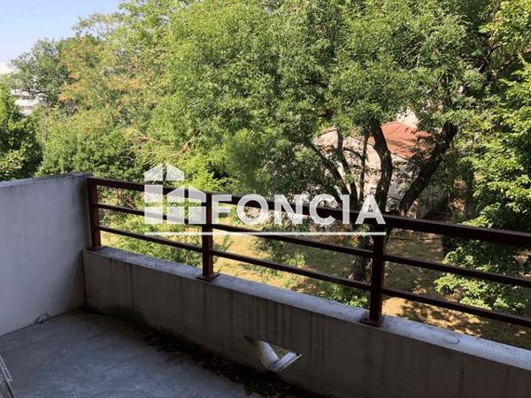 Location Studio 30.53 m² - 5 RUE EMILE LECRIVAIN Toulouse 31400