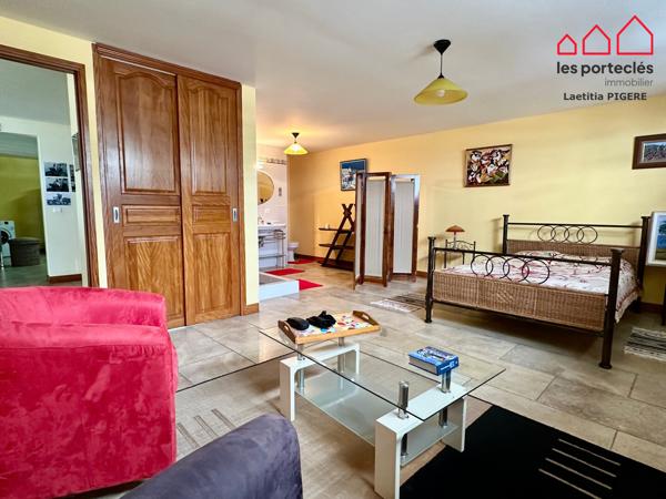 Villa 6 pièces 210 m² avec piscine - Vue mer & montagne - Bellepierre