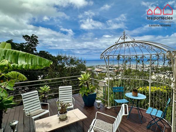 Villa 6 pièces 210 m² avec piscine - Vue mer & montagne - Bellepierre