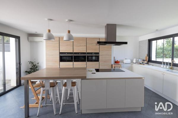 Maison à vendre 5 pièces 193 m² Nieul-sur-Mer