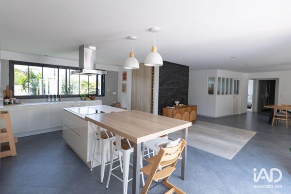 Maison à vendre 5 pièces 193 m² Nieul-sur-Mer