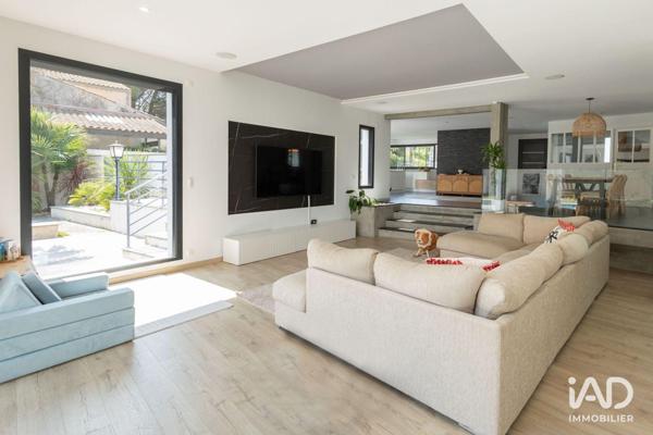 Maison à vendre 5 pièces 193 m² Nieul-sur-Mer
