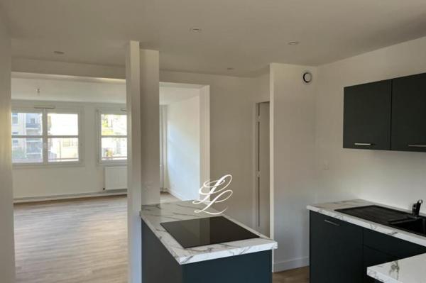 Vente - Appartement 6 pièces 110 m 2 LE MANS (72000)