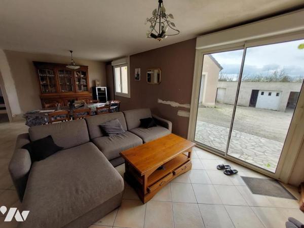 A VENDRE- MAISON- BEAULIEU-SUR-OUDON