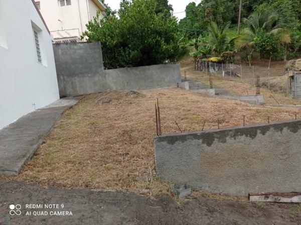 Maison et terrain situé à ducos