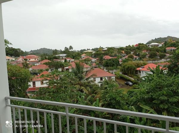 Maison et terrain situé à ducos