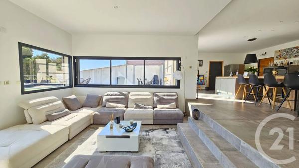 Maison à vendre  4 pièces - 150 m 2   ENSUES LA REDONNE  - 13