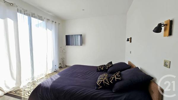 Maison à vendre  4 pièces - 150 m 2   ENSUES LA REDONNE  - 13
