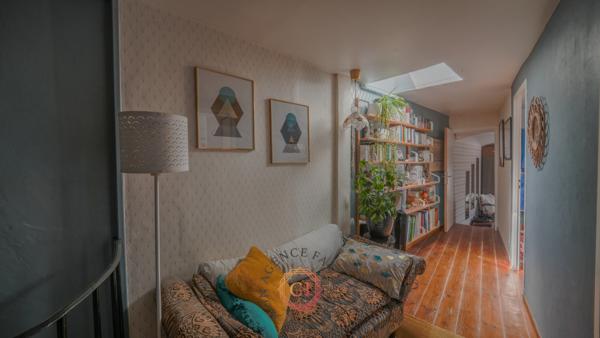 Maison 6 pièce(s) 3 chambre(s) 164 m²