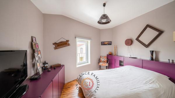 Maison 6 pièce(s) 3 chambre(s) 164 m²