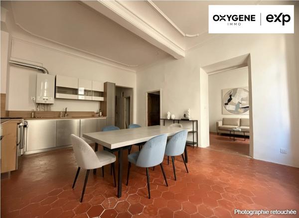 Perpignan, charme de l’ancien rénové, 54 m² avec patio, cave et fort potentiel à 72 000 €