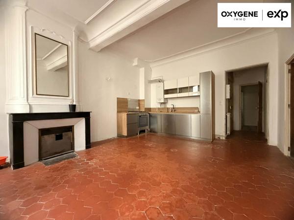 Perpignan, charme de l’ancien rénové, 54 m² avec patio, cave et fort potentiel à 72 000 €