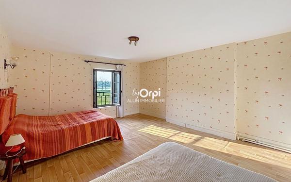 Maison à vendre    5 pièces •  Lavaveix-les-Mines