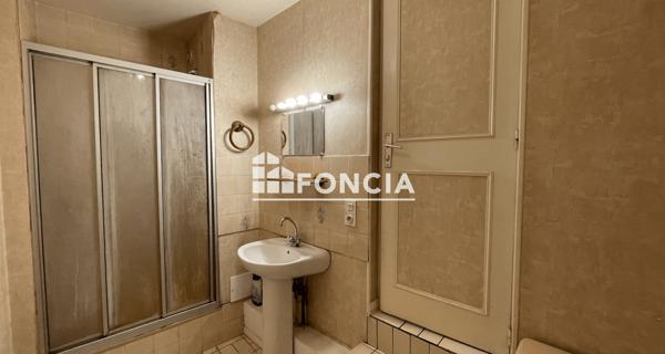 Location Appartement 2 pièces 37.77 m² - Bernay 27300