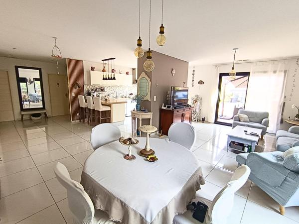 Villa contemporaine de plain-pied – Prestations haut de gamme – À 15 min de Narbonne