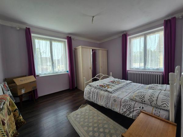 Maison à TEURTHEVILLE-BOCAGE, 50630 - 5 pièces 107m²