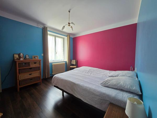 Maison à TEURTHEVILLE-BOCAGE, 50630 - 5 pièces 107m²
